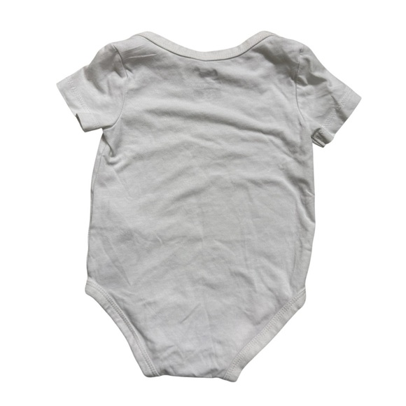 Nike Swoosh White Onesie Short Sleeve Baby Boy Girl Size 6M - Picture 3 of 3